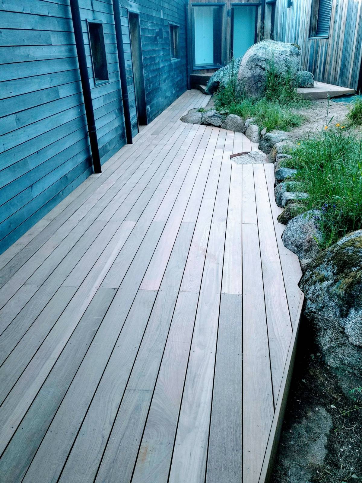 Terrasse en bois exotique : l'ipé avec Nürban