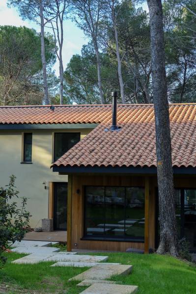 L'Élégance Naturelle et le Confort Européen : Votre Maison en Bois à Pérols