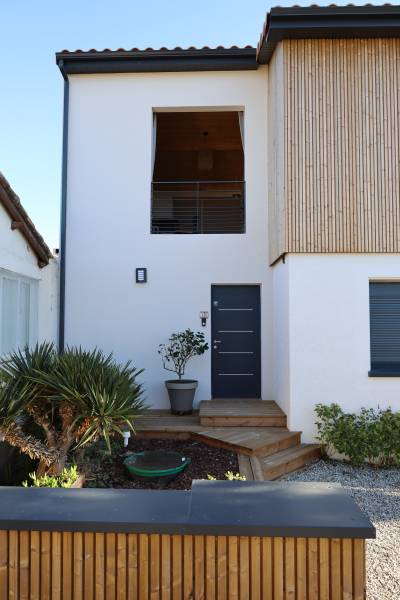 Extension et surélévation en ossature bois à Nîmes : agrandissez votre maison avec Nürban