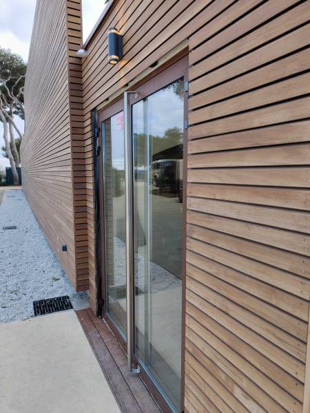 Réaliser une terrasse en bois et bardage bois à Pérols | Hérault