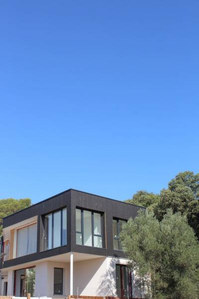 Agrandissement de maison par une extension en bois à Gigean